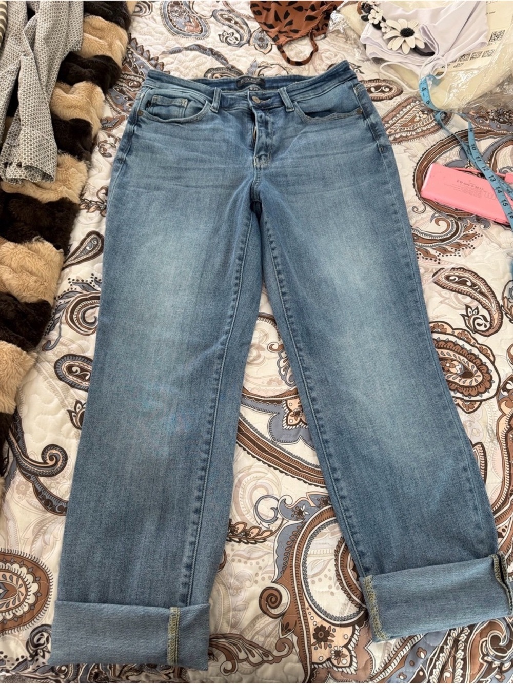 Judy Blue Boyfriend fit. Size 9/29 *FITS LIKE A 12*
